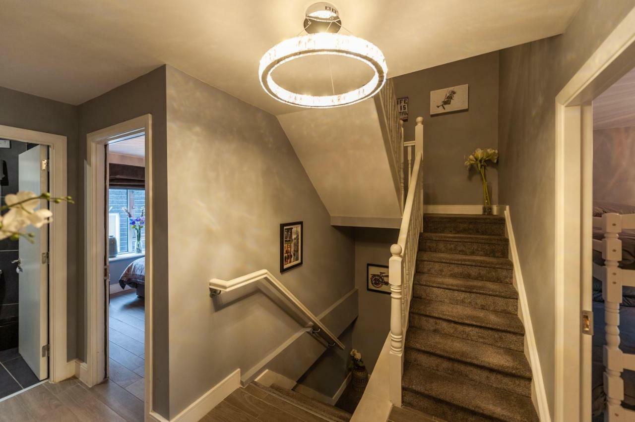 The Town House Kinsale, Hosted By Exquisite Holiday Homes, Sleeps 16 מראה חיצוני תמונה